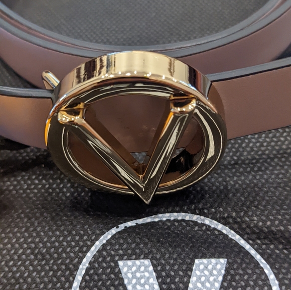 MARIO VALENTINO SLIM LEATHER LAVENDER LOGO BELT SIZE LARGE + DUST BAG NWT ❤️ - Picture 6 of 11